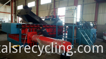 Y81t-400 Push-out Bale Scrap Metal Waste Baling Machine (automatic)